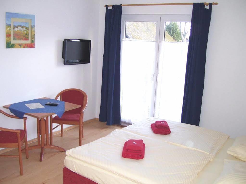 Pension Elmenhorst Elmenhorst/Lichtenhagen Extérieur photo